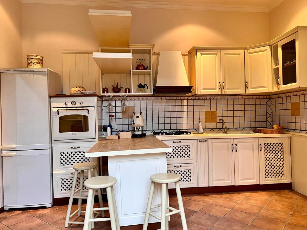 Domus Elena - Plebiscito Appartement *